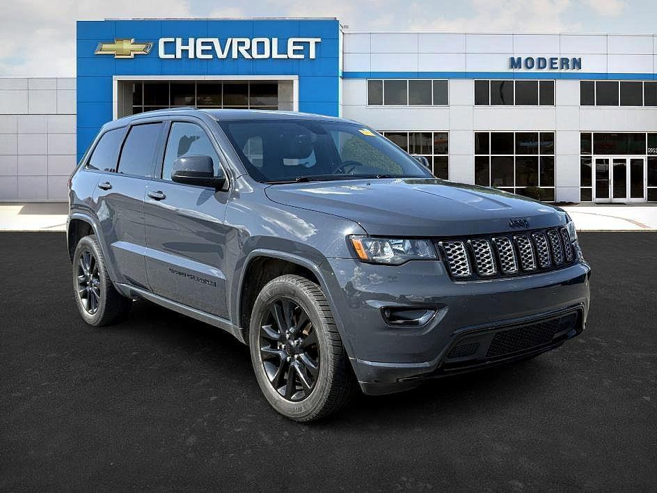 used 2018 Jeep Grand Cherokee car, priced at $15,988
