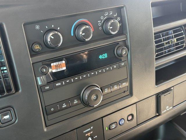 new 2025 Chevrolet Express 2500 car