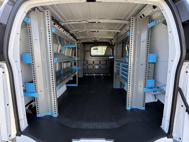 new 2025 Chevrolet Express 2500 car