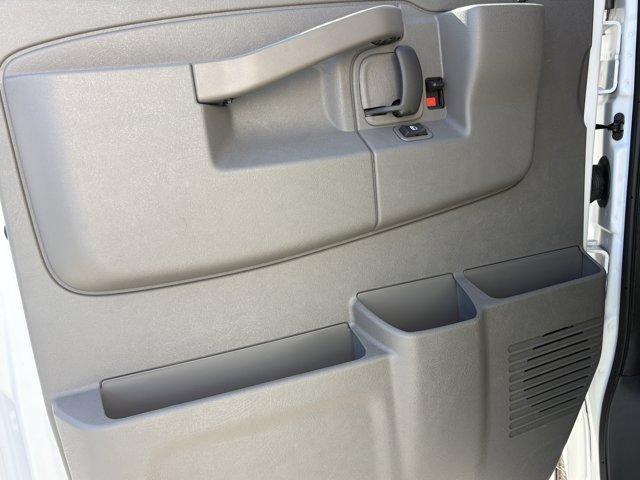 new 2025 Chevrolet Express 2500 car