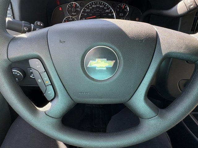 new 2025 Chevrolet Express 2500 car