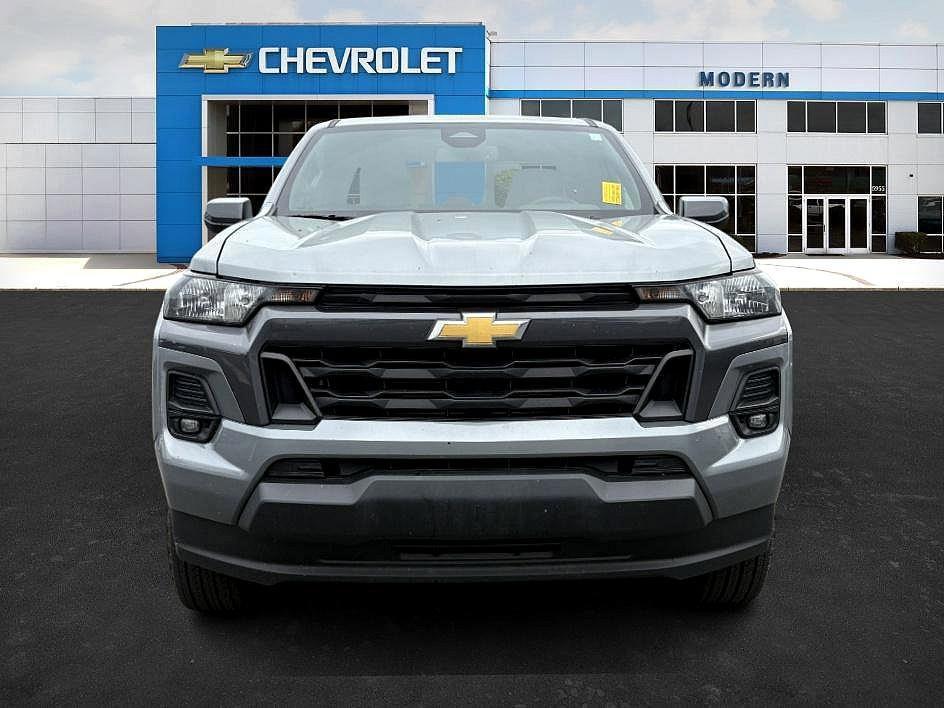 used 2024 Chevrolet Colorado car, priced at $30,988