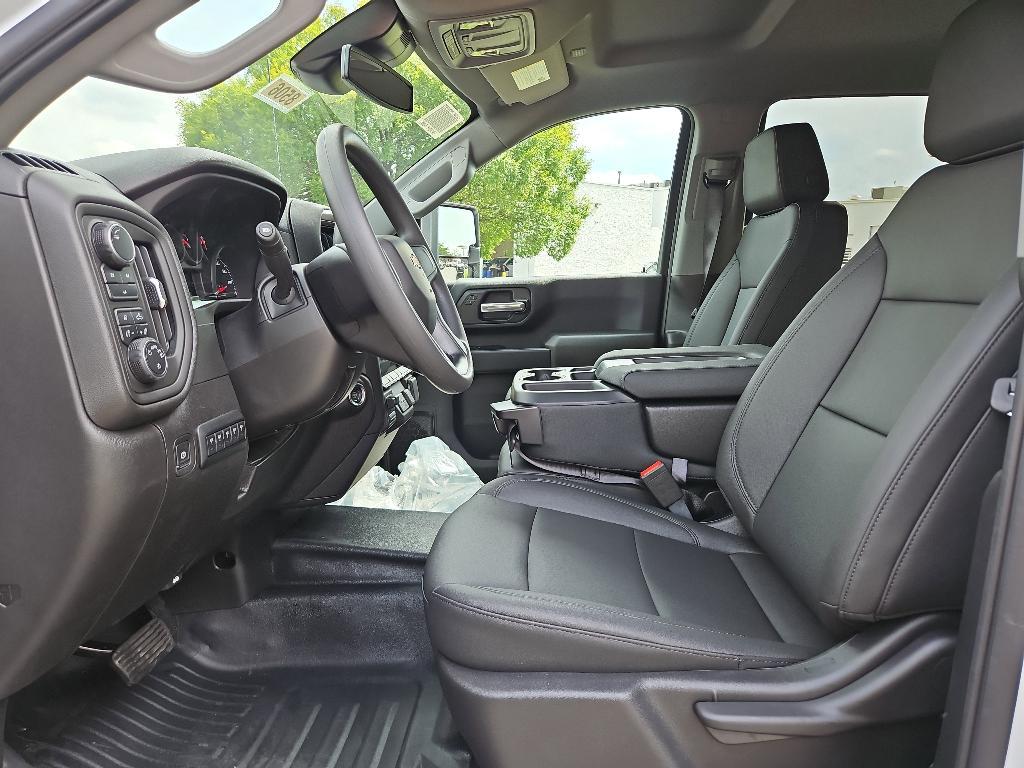new 2025 Chevrolet Silverado 2500 car, priced at $47,818
