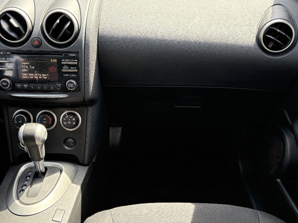 used 2015 Nissan Rogue Select car, priced at $7,999