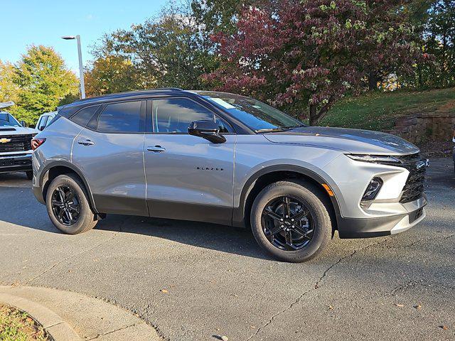 new 2025 Chevrolet Blazer car, priced at $35,756