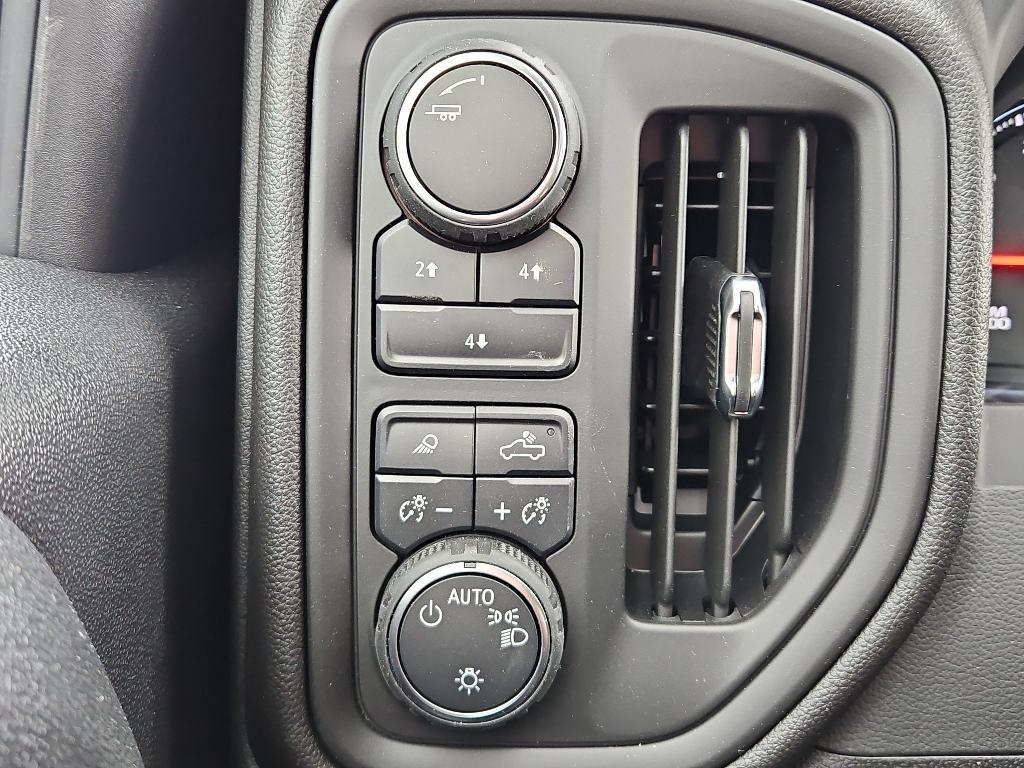 new 2025 Chevrolet Silverado 2500 car, priced at $54,318