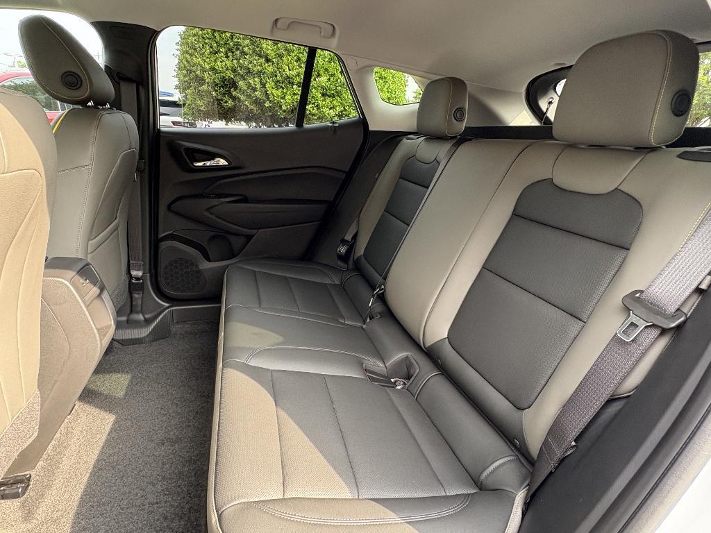 used 2025 Chevrolet Trax car, priced at $25,917