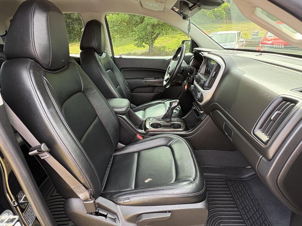 used 2022 GMC Canyon car, priced at $30,605