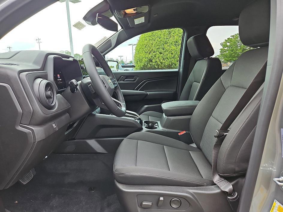 new 2025 Chevrolet Colorado car, priced at $34,840