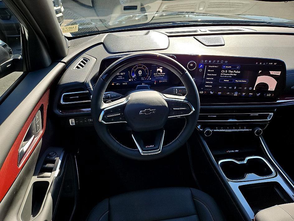 new 2025 Chevrolet Traverse car, priced at $46,544