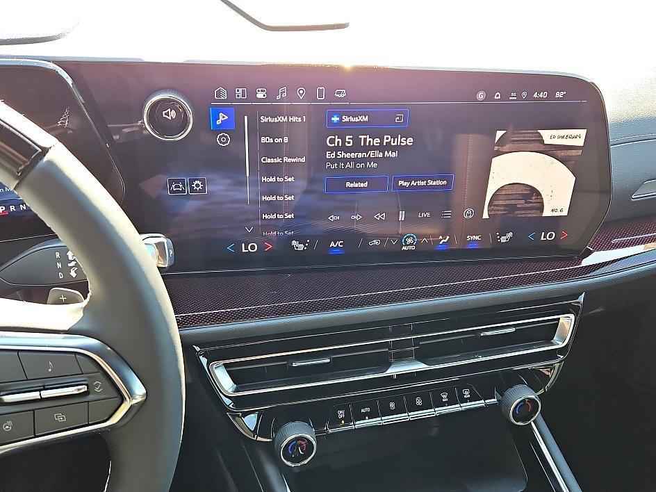 new 2025 Chevrolet Traverse car, priced at $46,544