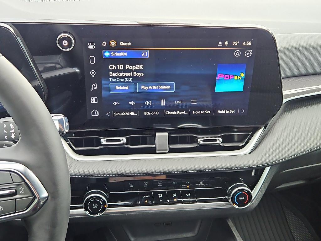 new 2026 Chevrolet Equinox car, priced at $31,995
