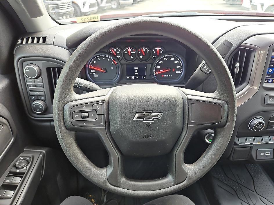 new 2025 Chevrolet Silverado 1500 car, priced at $38,104