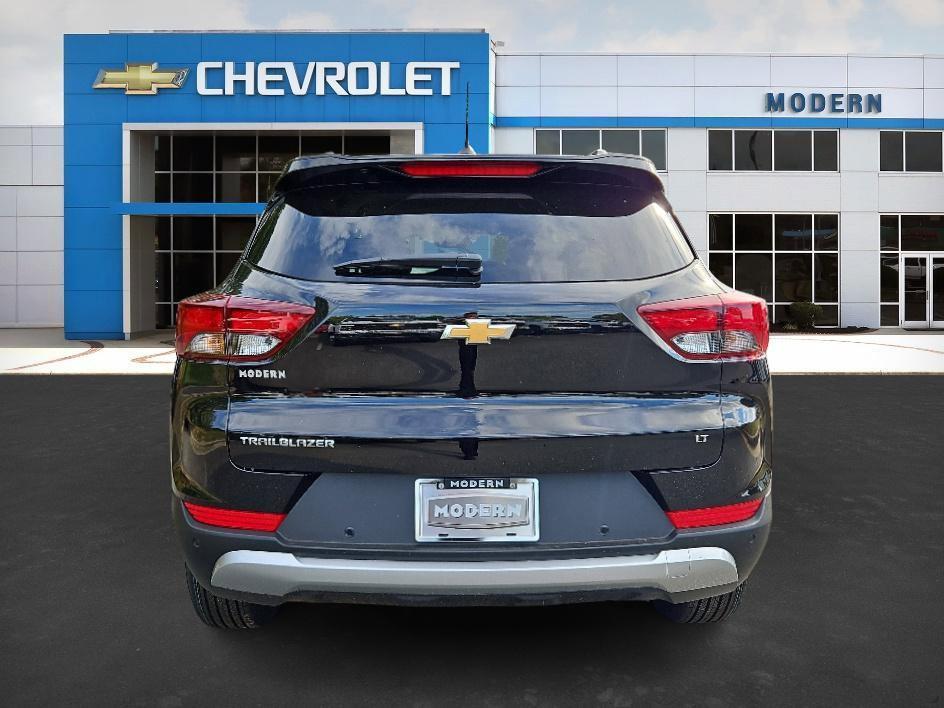 new 2026 Chevrolet TrailBlazer car, priced at $22,175