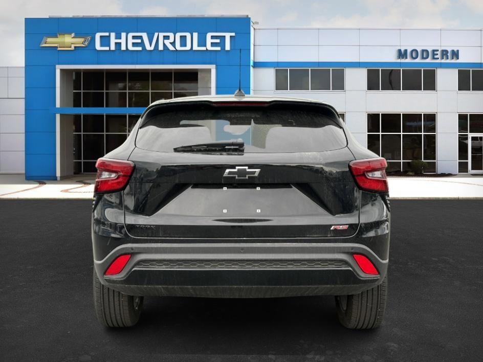 used 2025 Chevrolet Trax car, priced at $23,136