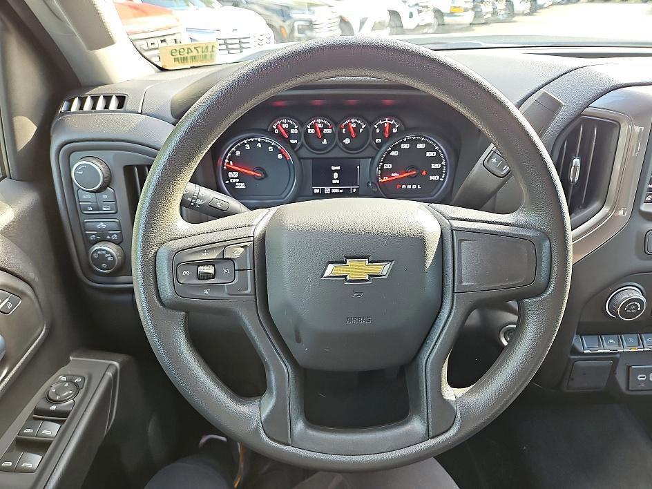 new 2025 Chevrolet Silverado 1500 car, priced at $31,695