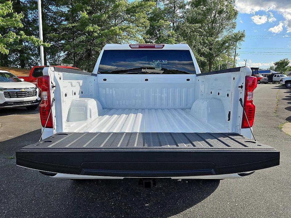 new 2025 Chevrolet Silverado 1500 car, priced at $31,695