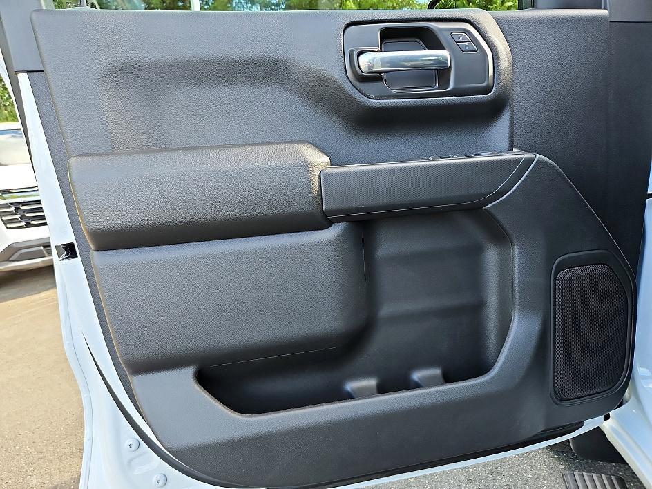 new 2025 Chevrolet Silverado 1500 car, priced at $31,695