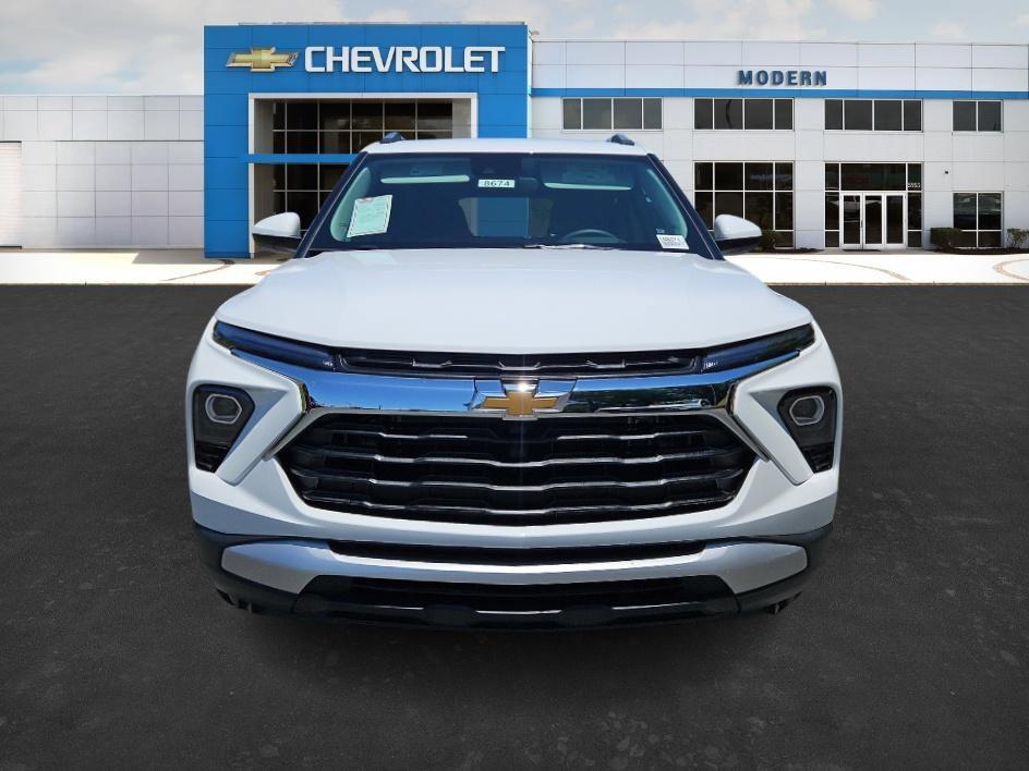new 2026 Chevrolet TrailBlazer car, priced at $22,135