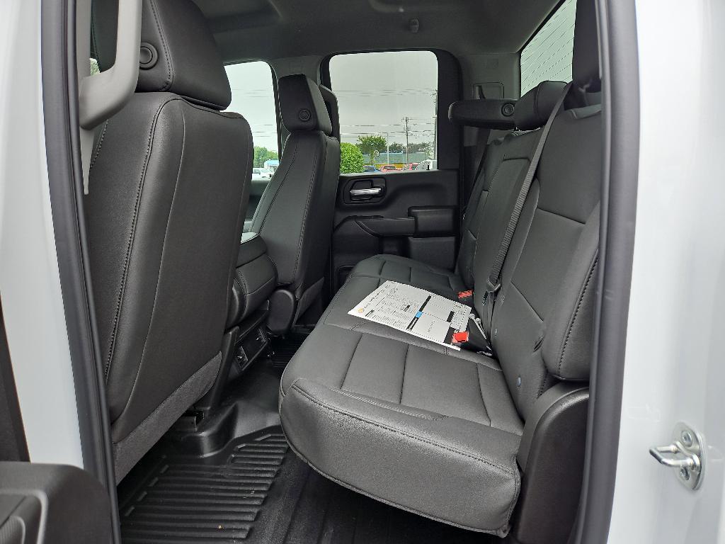 new 2025 Chevrolet Silverado 2500 car, priced at $44,378