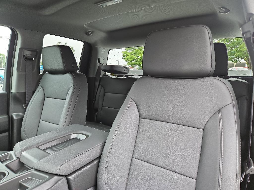 new 2025 Chevrolet Silverado 2500 car, priced at $44,378