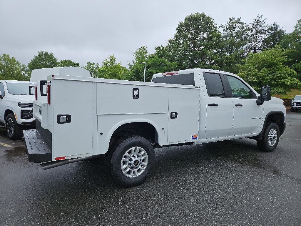 new 2025 Chevrolet Silverado 2500 car, priced at $44,378