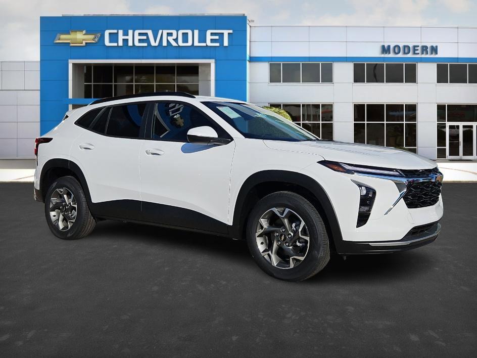 new 2025 Chevrolet Trax car, priced at $24,078