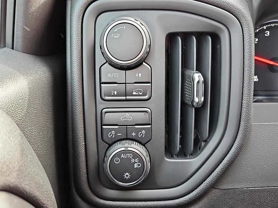new 2025 Chevrolet Silverado 1500 car, priced at $37,879