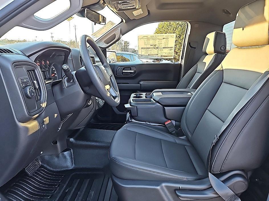 new 2025 Chevrolet Silverado 1500 car, priced at $32,505