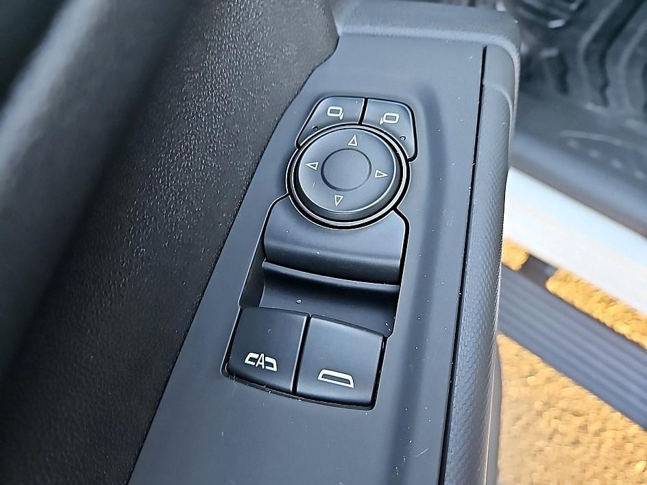 new 2025 Chevrolet Silverado 1500 car, priced at $32,505