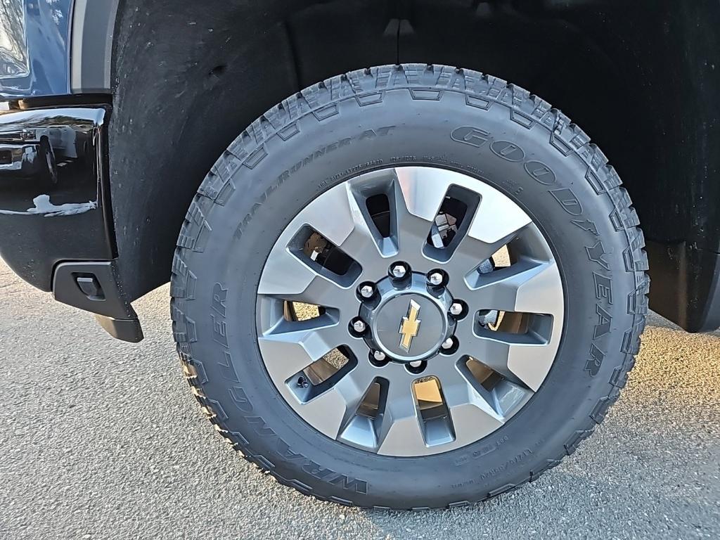 new 2025 Chevrolet Silverado 2500 car, priced at $60,509