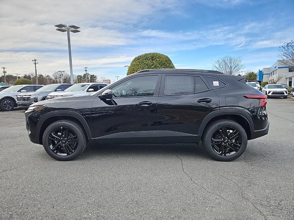 new 2025 Chevrolet Trax car, priced at $23,739