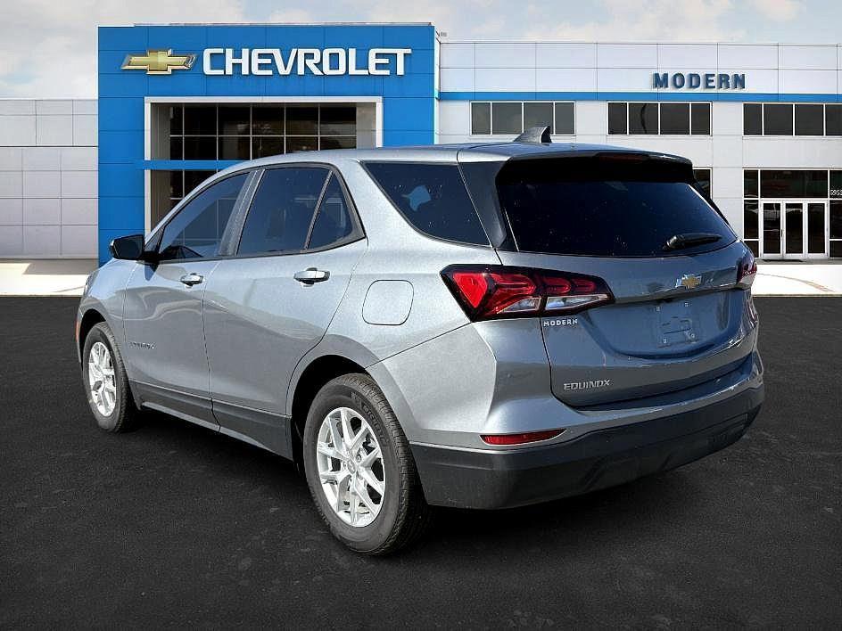 used 2024 Chevrolet Equinox car, priced at $24,915