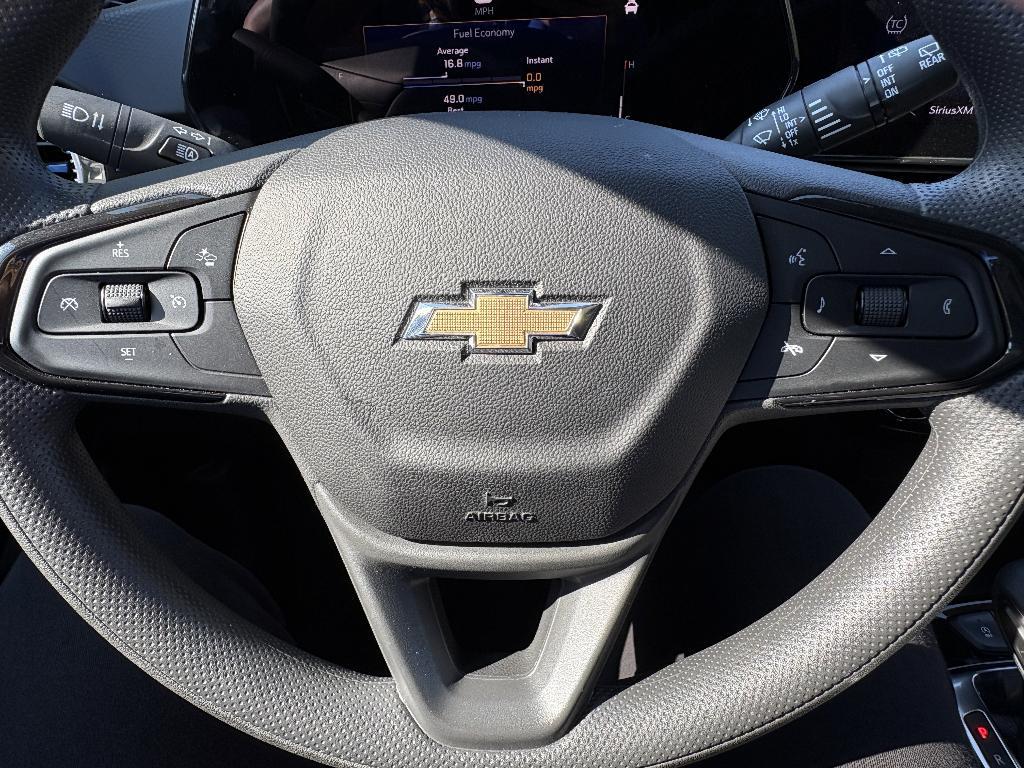 used 2024 Chevrolet Trax car, priced at $22,987