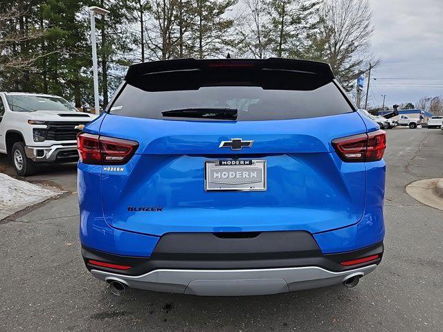 new 2025 Chevrolet Blazer car, priced at $31,595