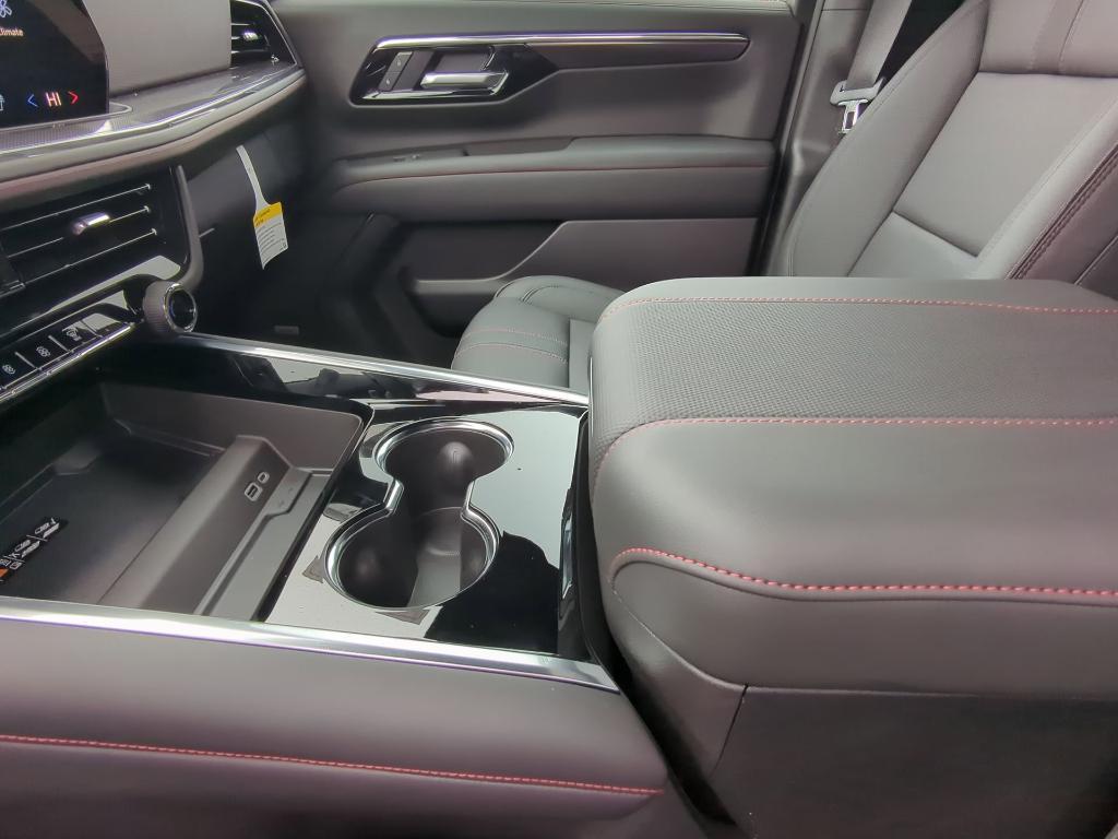 new 2025 Chevrolet Suburban car, priced at $82,900