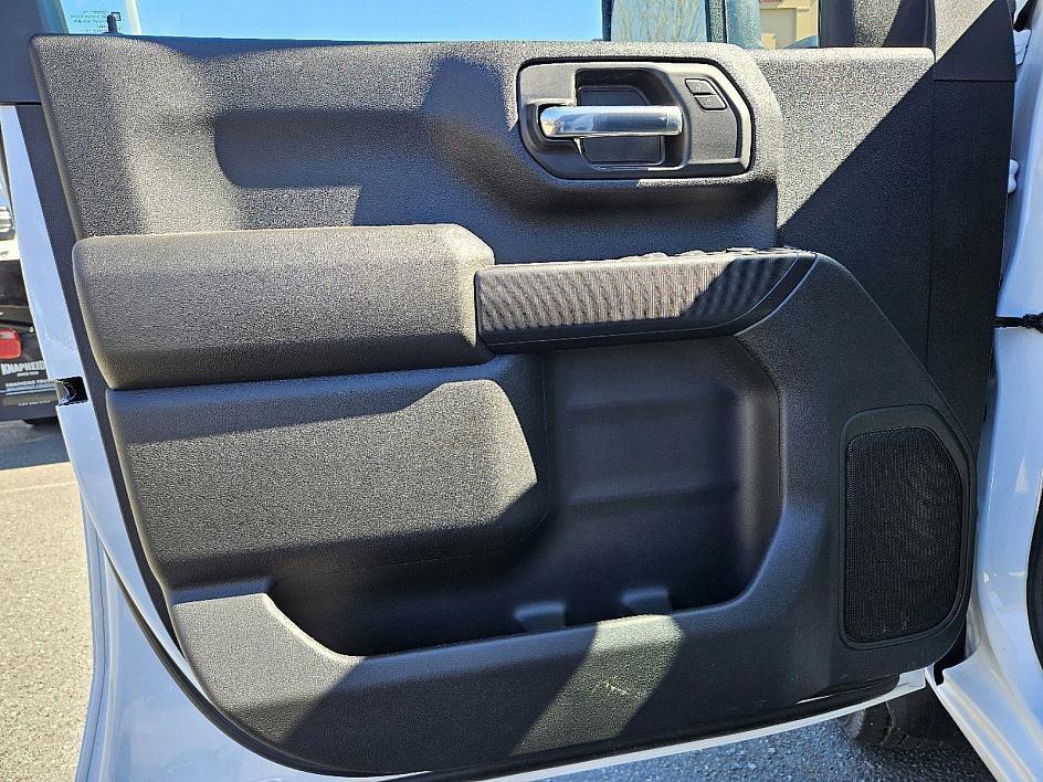 new 2025 Chevrolet Silverado 2500 car, priced at $43,218