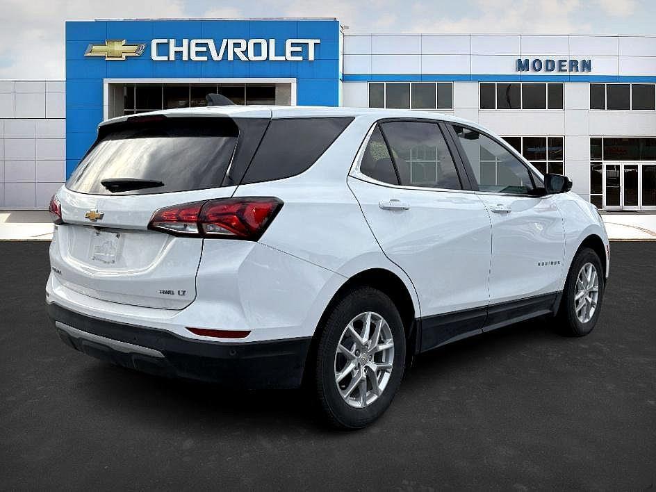 used 2024 Chevrolet Equinox car, priced at $24,354