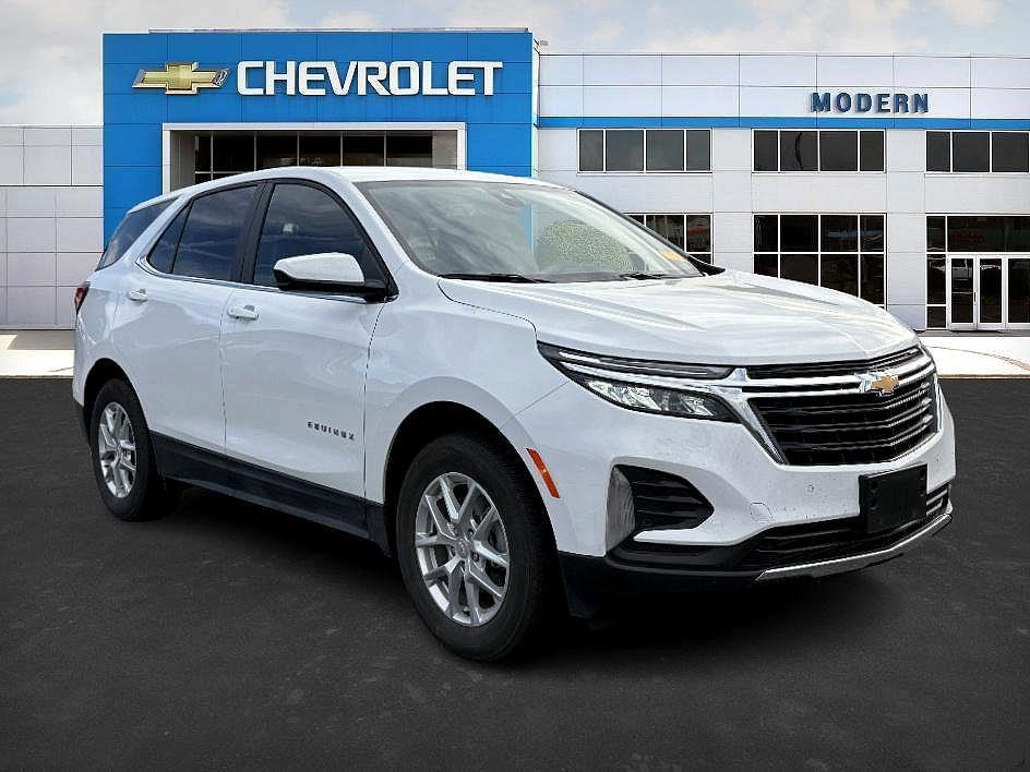 used 2024 Chevrolet Equinox car, priced at $24,354