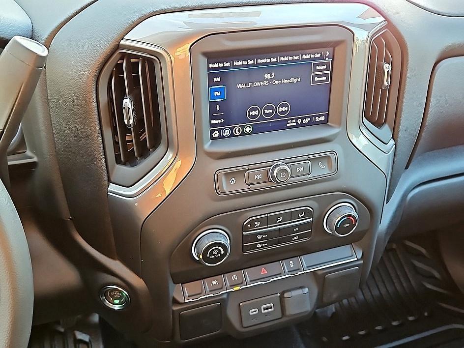 new 2025 Chevrolet Silverado 1500 car, priced at $44,340