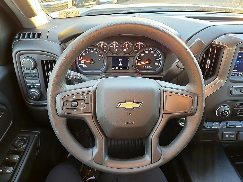 new 2025 Chevrolet Silverado 1500 car, priced at $44,340