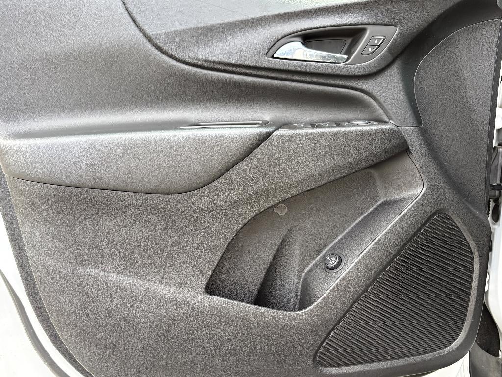 used 2022 Chevrolet Equinox car, priced at $21,654