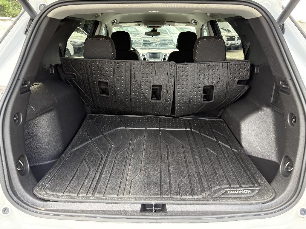 used 2022 Chevrolet Equinox car, priced at $21,654