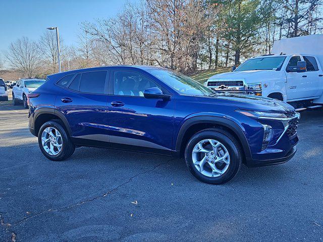 used 2024 Chevrolet Trax car, priced at $21,753