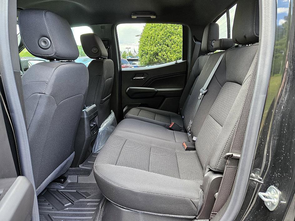 new 2025 Chevrolet Colorado car, priced at $34,109