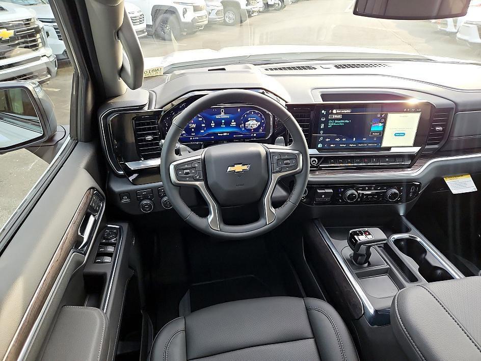new 2025 Chevrolet Silverado 1500 car, priced at $49,300
