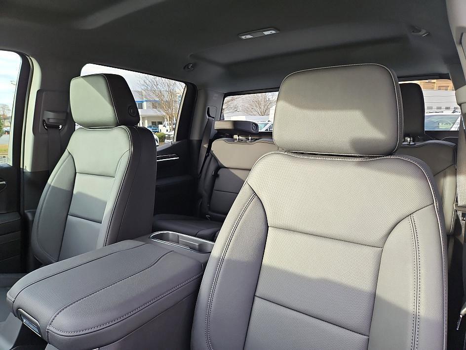 new 2025 Chevrolet Silverado 1500 car, priced at $49,300