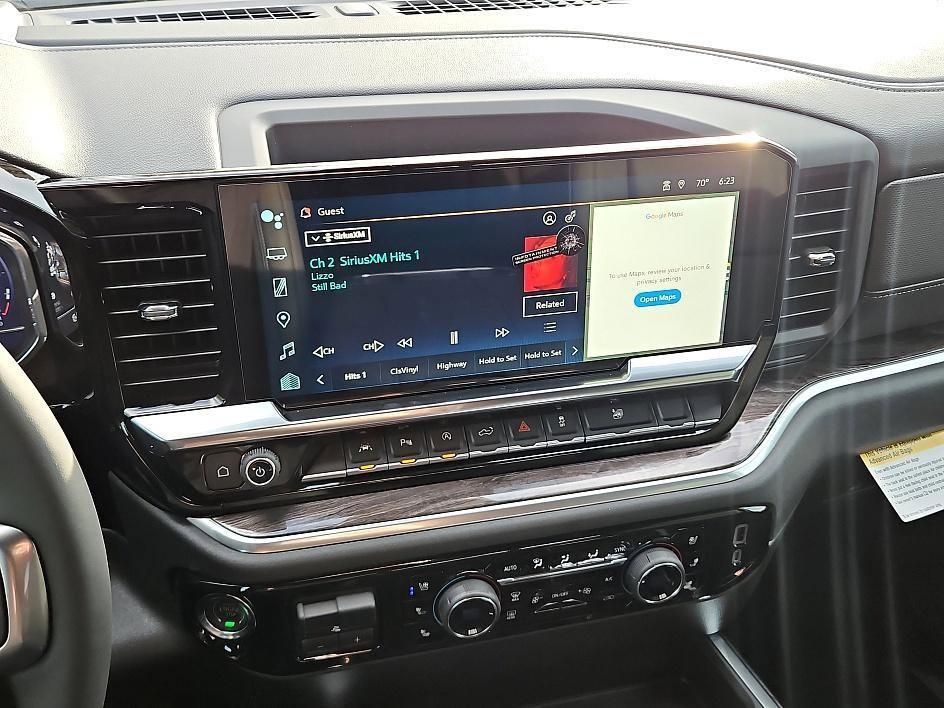 new 2025 Chevrolet Silverado 1500 car, priced at $49,300