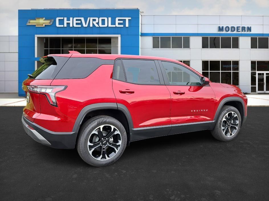 new 2026 Chevrolet Equinox car, priced at $33,090