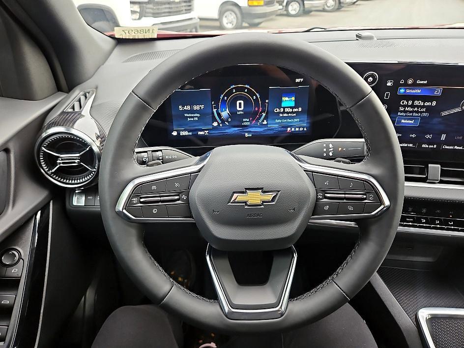 new 2026 Chevrolet Equinox car, priced at $33,090